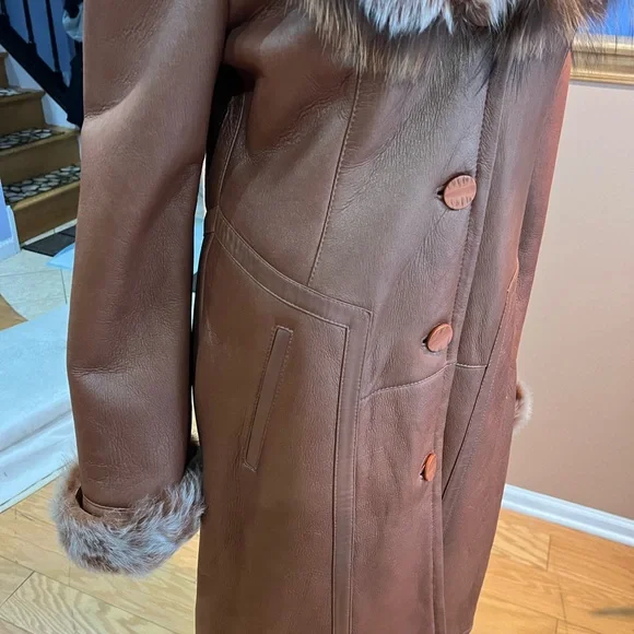 Women's Brown shearling Faux Fur Trim Coat - Picture 2 of 5
